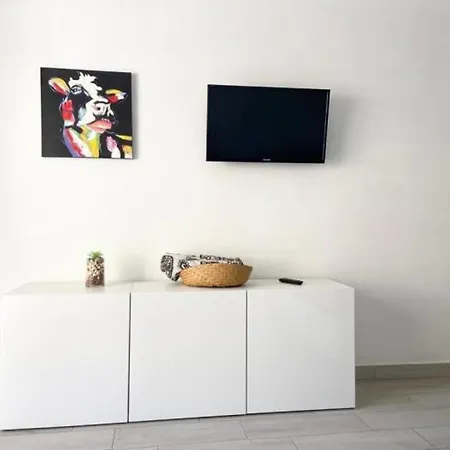 Estudio Moderno Con Piscina Climatizada Y Parking En Los Cristianos - Es-347-30 * Arona (Tenerife)