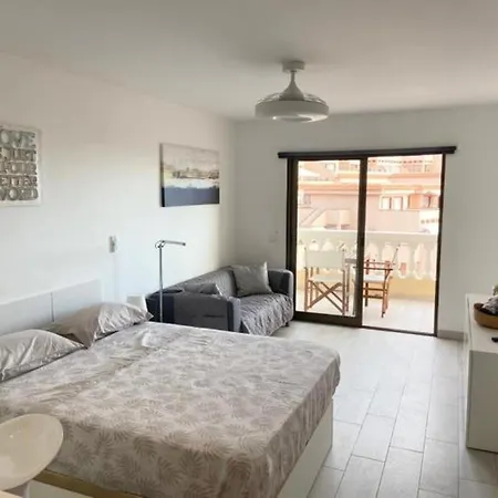 Estudio Moderno Con Piscina Climatizada Y Parking En Los Cristianos - Es-347-30 아파트 아로나